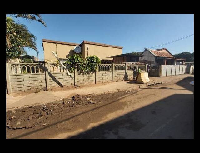 3 BEDROOM HOUSE FOR SALE IN CLAIRWOOD